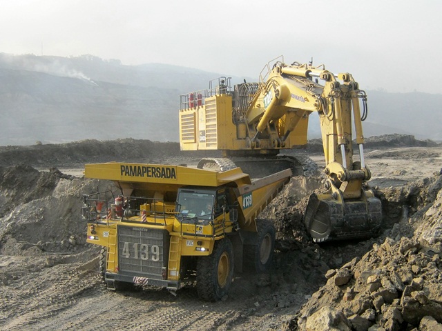 Pemasangan Tanda Batas Izin Pertambangan